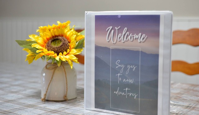 Relax with the whole family at this peaceful place to stay with gorgeous views.