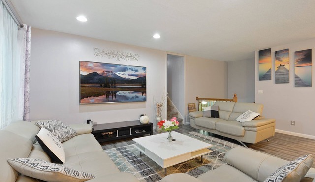 Relax with your family and friends at our peaceful home. Great Vacation Home!