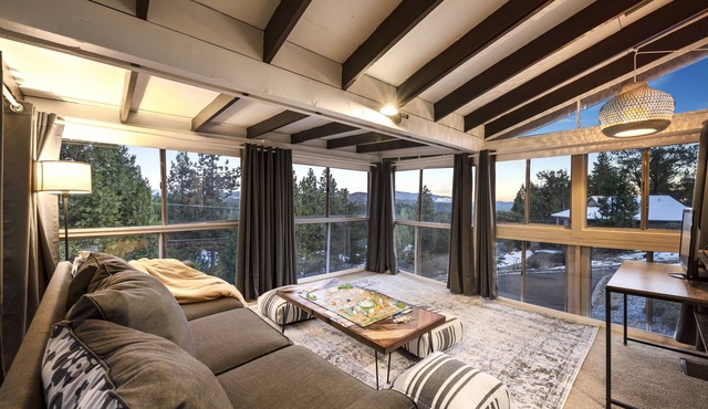 Relax, work or play at this cozy mountain chalet