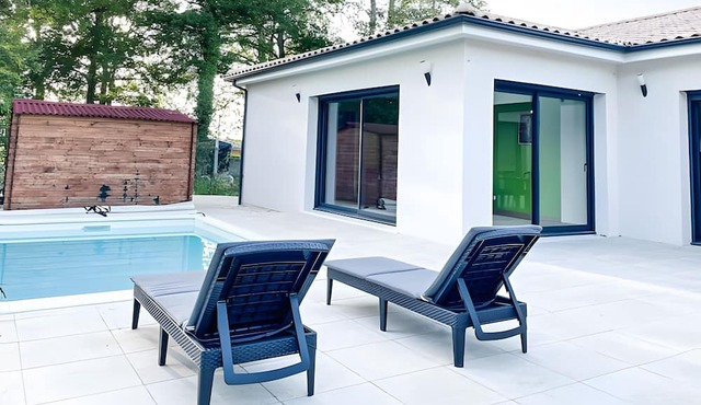 Relaxation & Serenity in Coulounieix-Chamiers – House with Pool and Spa