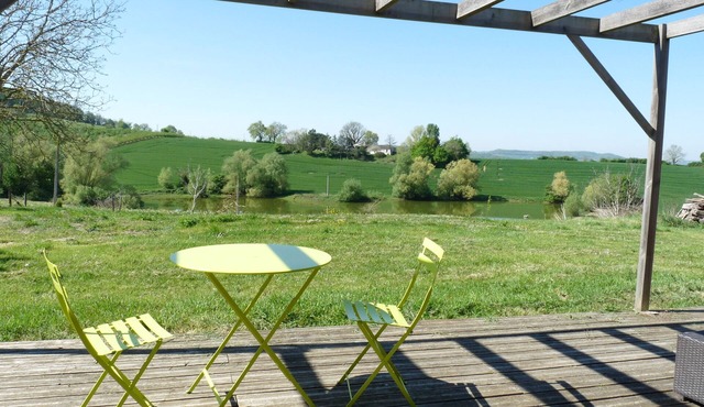 Relaxation in the heart of nature