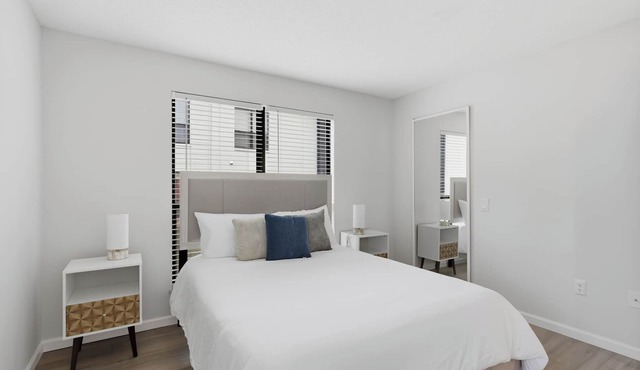 Relaxing 2BR Retreat with Modern Touches