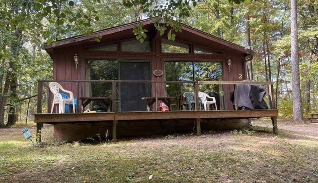 Relaxing 3 bedroom Pet Friendly Cabin in Scandia