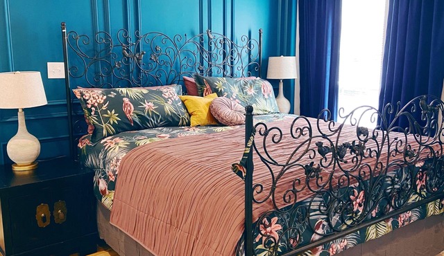 Relaxing 3 BR2BA Retreat with HotTub only 1.4 to Augusta National