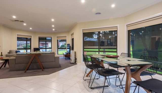 Relaxing 3bd in tranquil setting