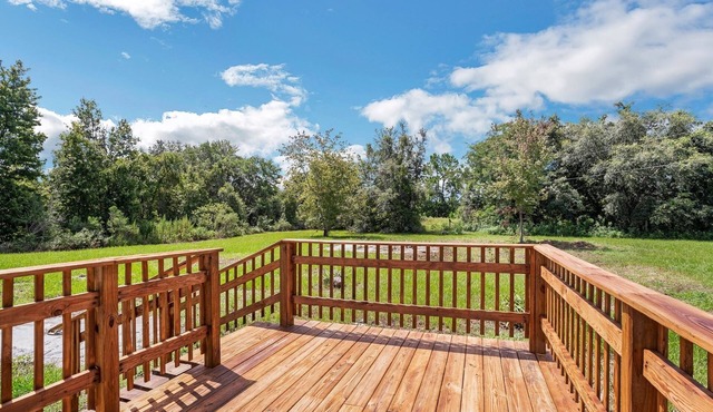 Relaxing 4br Hideaway In Groveland 4 Bedroom Cottage by RedAwning