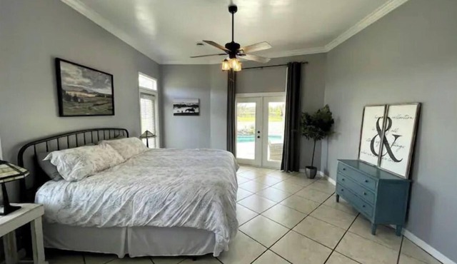 Relaxing and Peaceful 4 bedroom/2 bath home with heated pool.