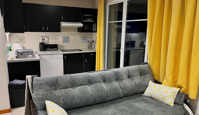 Relaxing apartment, swimming pool - sauna, golf view