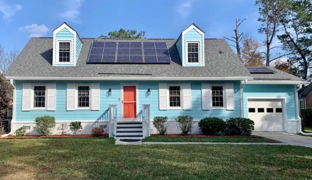 Relaxing, boho home, central to many attractions