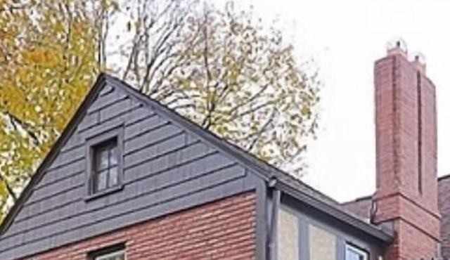 Relaxing Brick Tudor Home near Oakwood Park