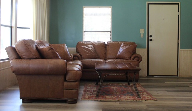 Relaxing Canal Front stay on the St John's river