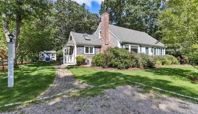 Relaxing Cape Escape: 4-bedroom house with AC in Harwich.