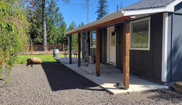 Relaxing Castle Rock Home w/Fenced Yard, AC & Fire Pit Near Town