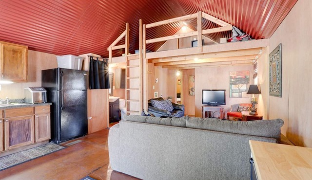 Relaxing Choctaw Cabin Close to the Water