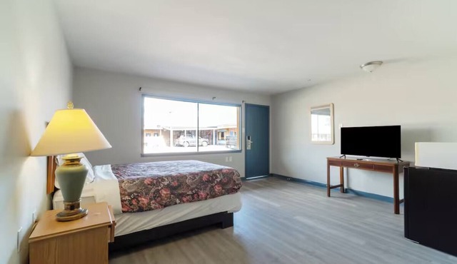 Relaxing & Convenient 2-Room Stay Perfect for Budget-Friendly Getaways
