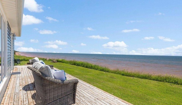 Relaxing & cozy cottage on the shores of the Northumberland Straight, West Point