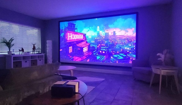 Relaxing Duplex Unit w/Pool Table