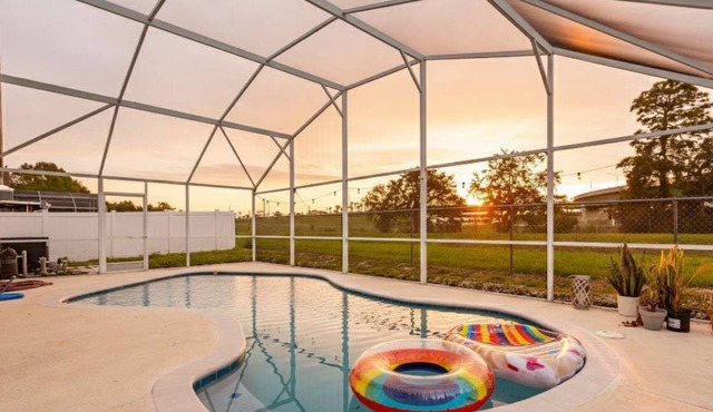 ‼️Relaxing East Orlando Retreat w/Private Pool