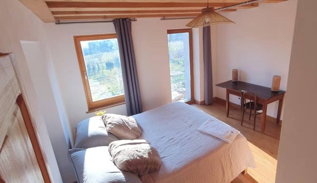 Relaxing escape Spacious room for rent in Neydens, near Geneva