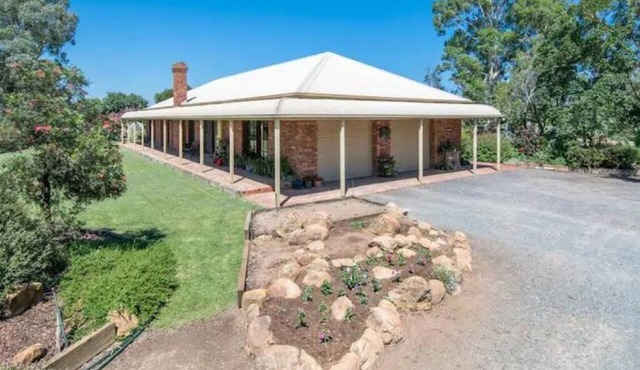 Relaxing Family Farmstay 7 minutes to Shepperton CBD