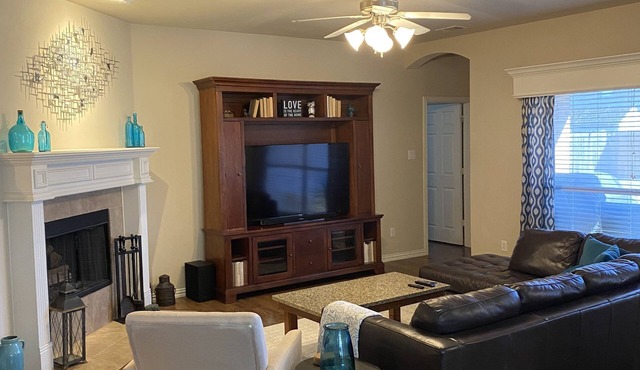 Relaxing family friendly house minutes from Dallas