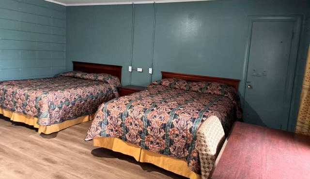 Relaxing Family Stay w/Free Parking – Near Recreational Parks