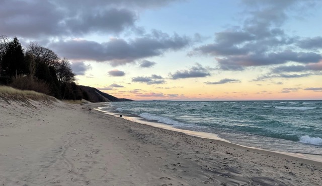 Relaxing Family Vacation Home Steps from Lake Michigan Beaches, Golf, and Fun.