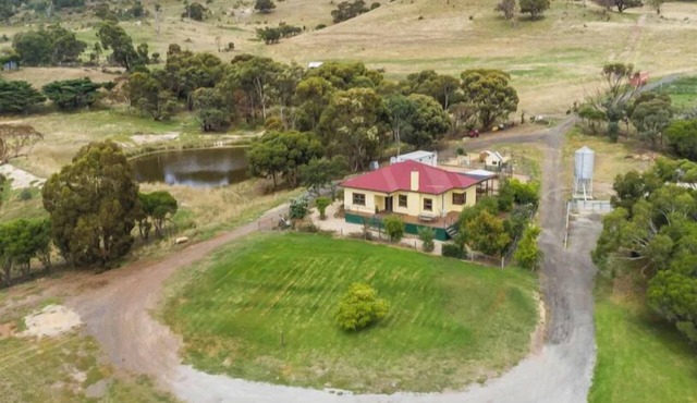 Relaxing farmhouse & panoramic views in Glenmore