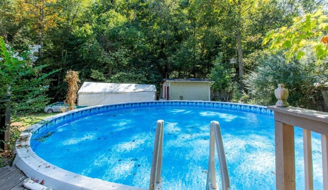 Relaxing Farmstay 15 mins to Downtown, Pool, Hiking Trails