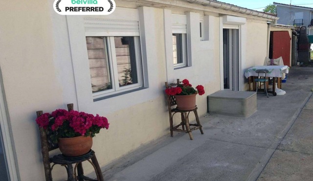 Relaxing Garden Retreat in Dax