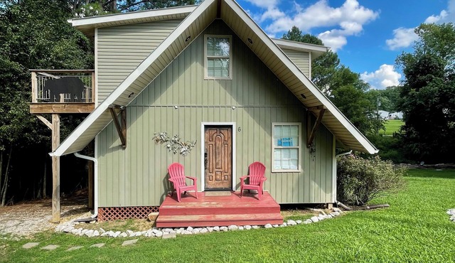 Relaxing Getaway Cabin in Winchester, TN