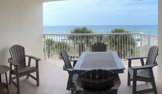 Relaxing Gulf Front Oasis, unit 332