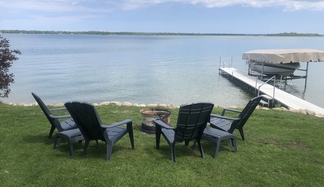 Relaxing home with all the amenities for your family vacation.