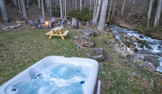 Relaxing Hot Tub by Creek, Fire Pit Near Smokey Mountain National Park
