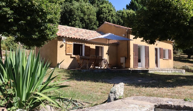 Relaxing house in a privileged location