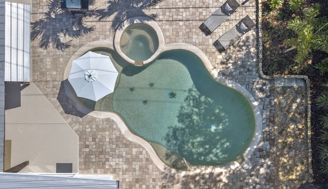 Relaxing Island Escape - Cocoa Beach, Florida