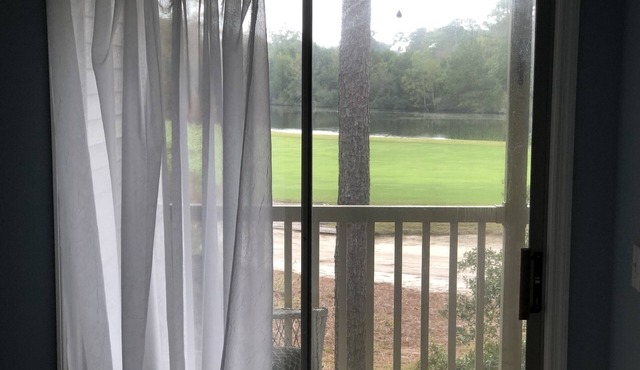 Relaxing Lake and Fairway view condo. 5 Star reviews. Clean and quiet.
