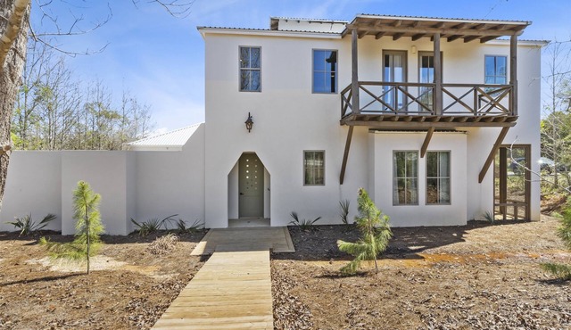 Relaxing Lake Retreat w/Private Beach, Pool, Fire Pit & Lake Views