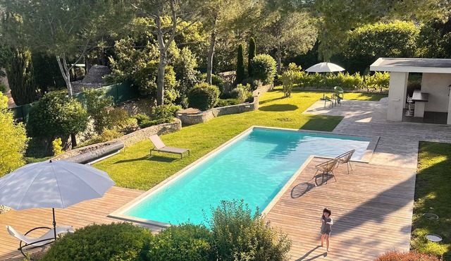 Relaxing life in a quiet villa with all amenities in the South of France