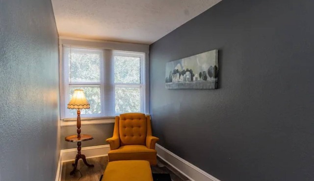 Relaxing Loft Apartment at Liberty Park