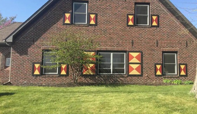 Relaxing loft retreat in historic European community