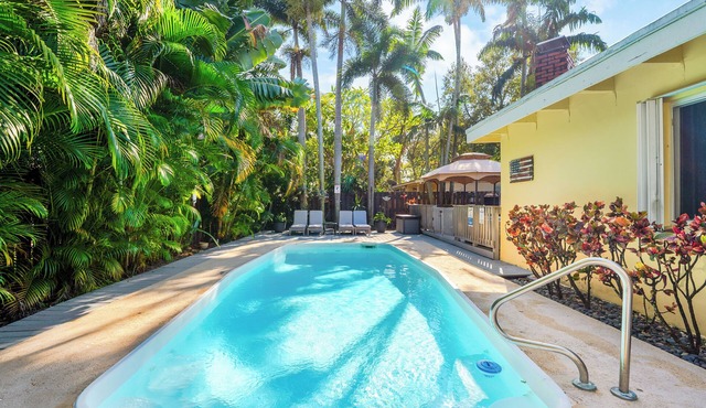 Relaxing Oasis: Private Pool Home with Lush Backyard