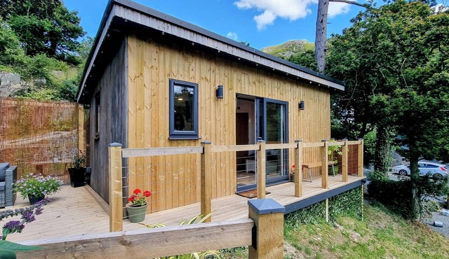 Relaxing, peaceful and tranquil.nDedicated Private off road parking.