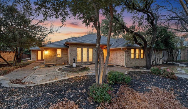Relaxing Plano Getaway Pool & Patio | Near Legacy West & DFW