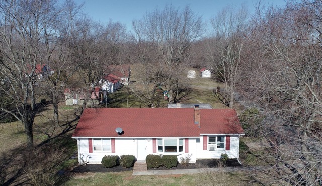 Relaxing PRIVATE Country Home - Netflix WIFI Coffee INCLUDED