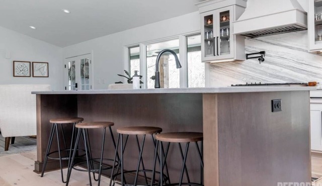 Relaxing Private Home Perfect for KY Derby and PGA Championship