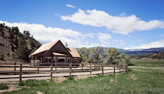 Relaxing Ranch Stay at Capitol Reef National Park