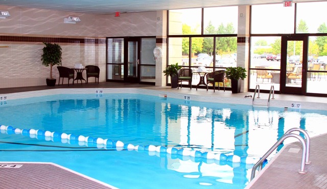 Relaxing Retreat! Studio Suite in Liverpool | Fitness Center + Free Breakfast