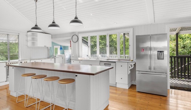 Relaxing Retreat with Outdoor Space in Fairfield