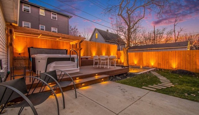 Relaxing Spot with Zen Garden & Year-Round Hot Tub!